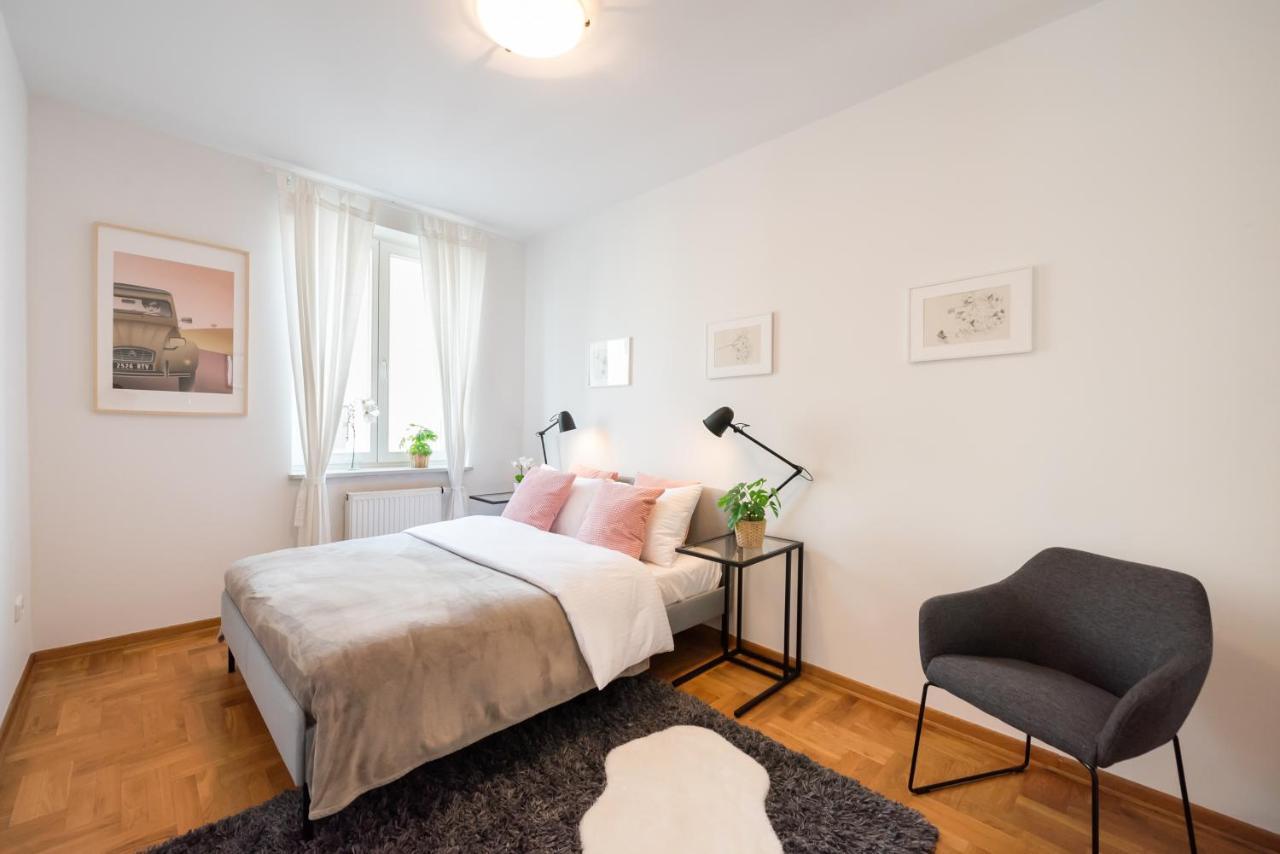 New Town Spacious Apartment Varšava Exteriér fotografie